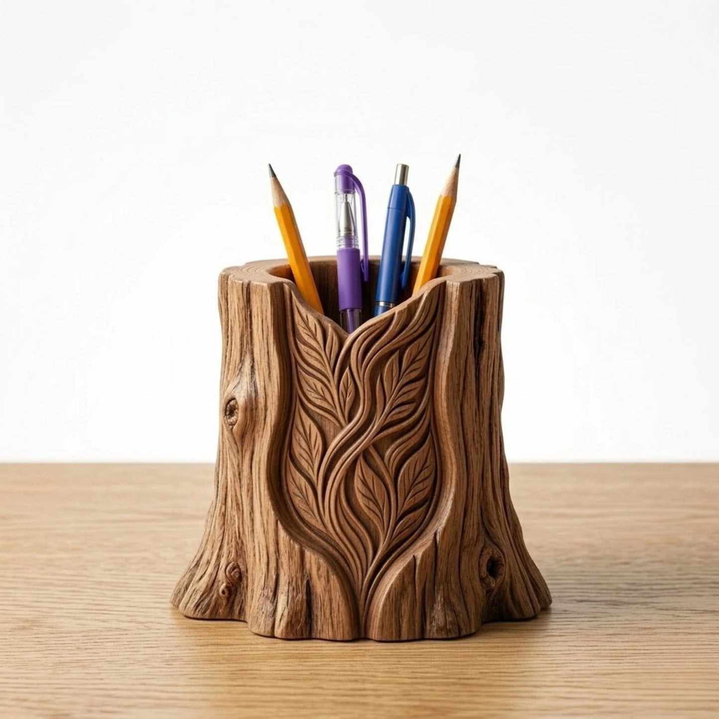 Zunik Carved Tree Stump Pen Holder with Leaf Design